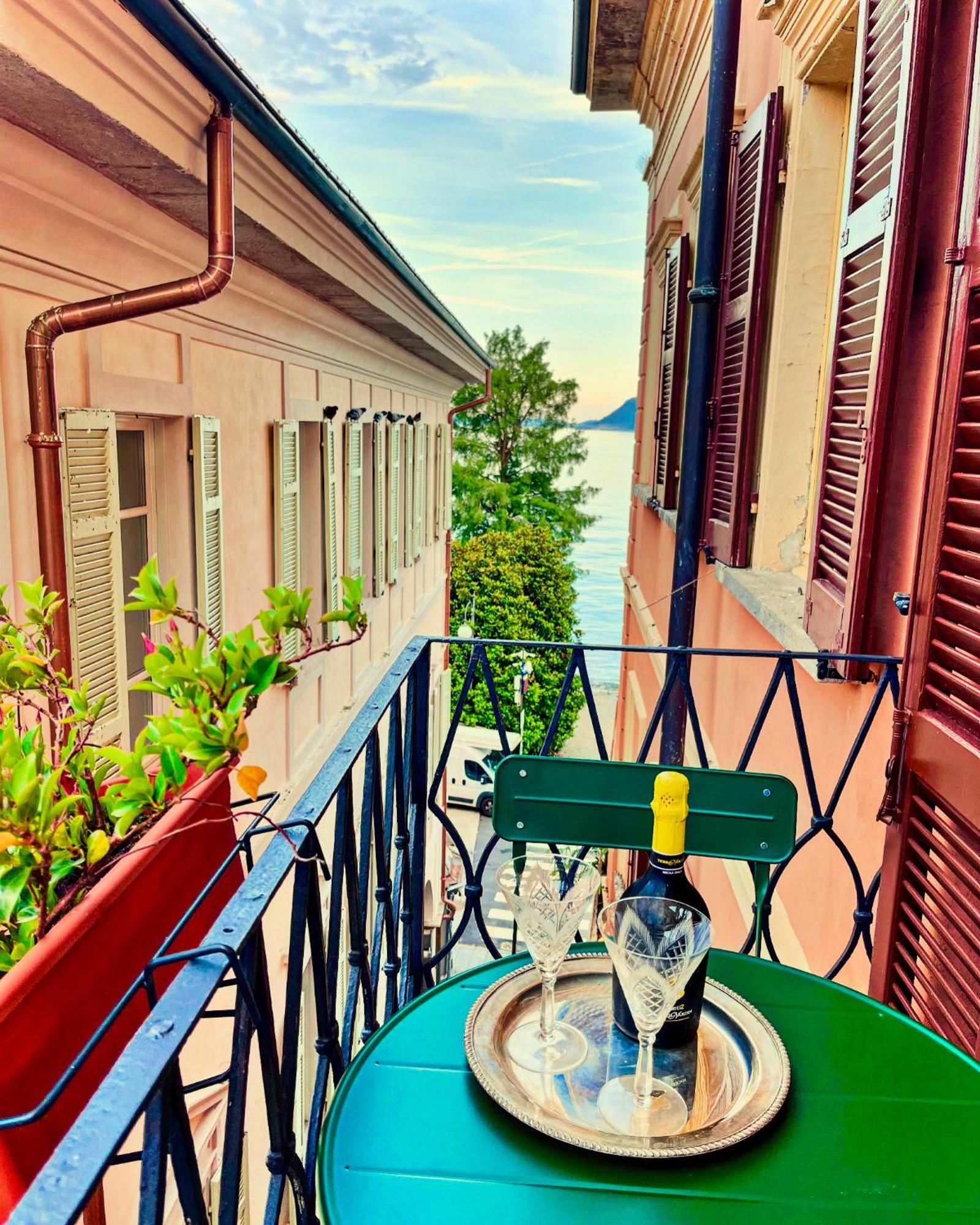 Casa Gambusso Historical House Magnificent Lake View Verbania Exterior photo